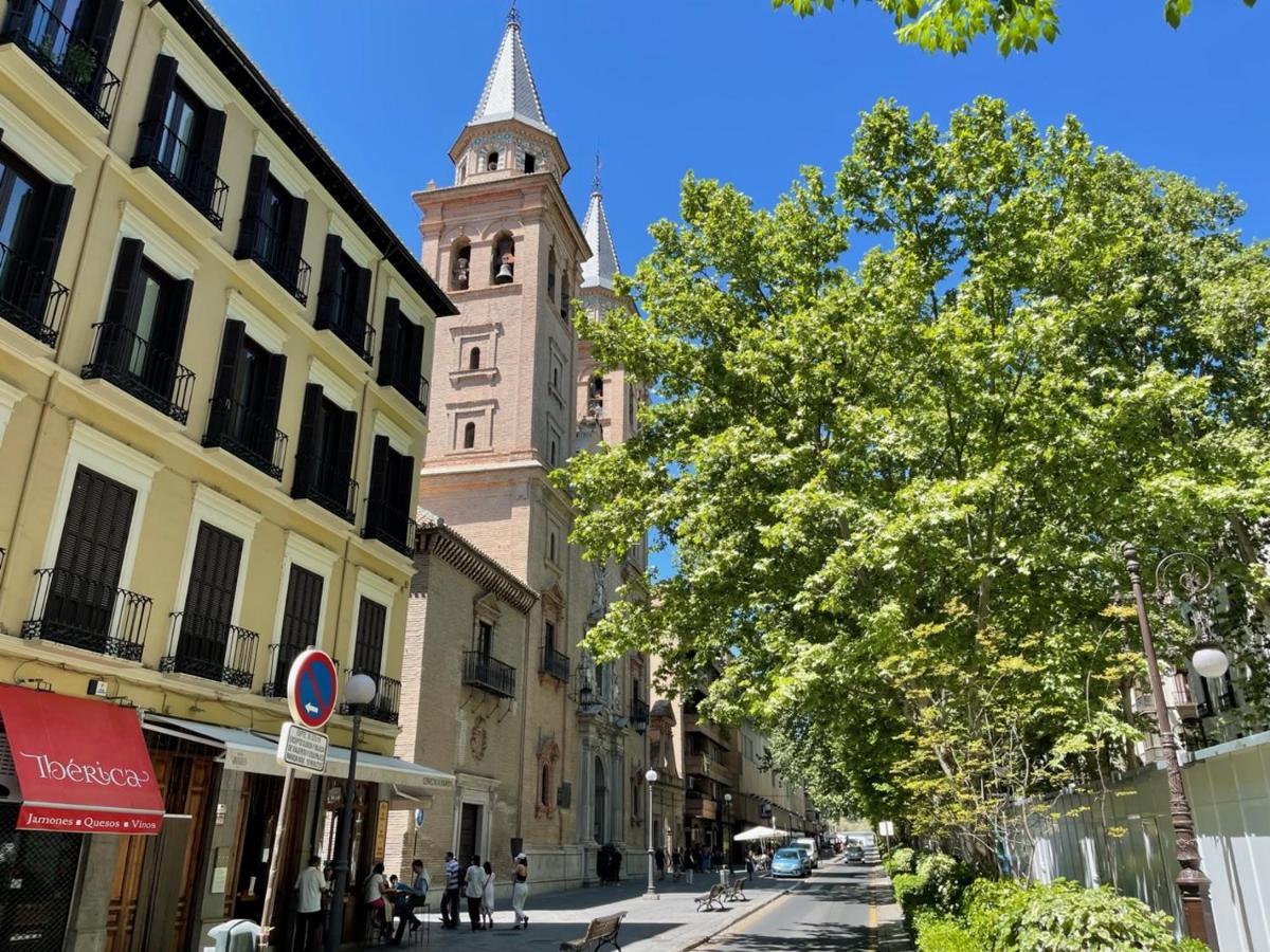 Апартаменты Vivienda Turistica Paseo Del Salon Гранада Экстерьер фото