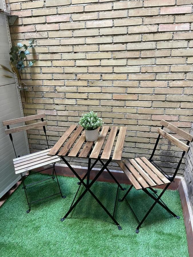 Апартаменты Vivienda Turistica Paseo Del Salon Гранада Экстерьер фото